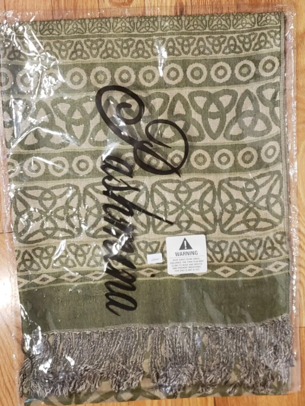 NEW 100% Viscose Geometric Shawl / Wrap / Scarf